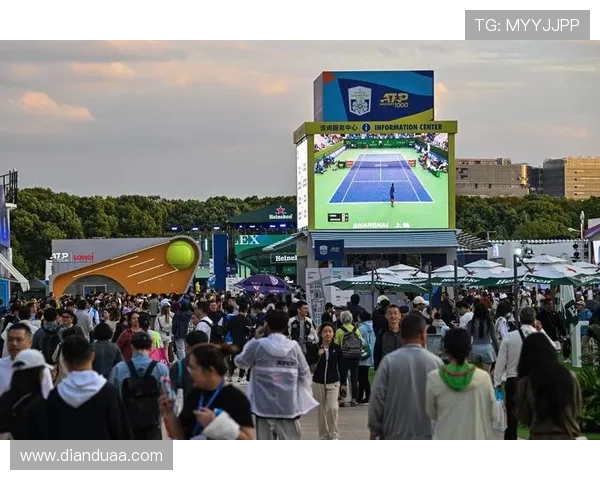 上海网球队在比赛中的表现分析与战术调整探讨