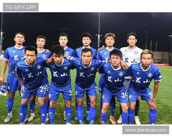 杭州足球队在最新状态排行榜中荣登第七名展现强劲实力与潜力