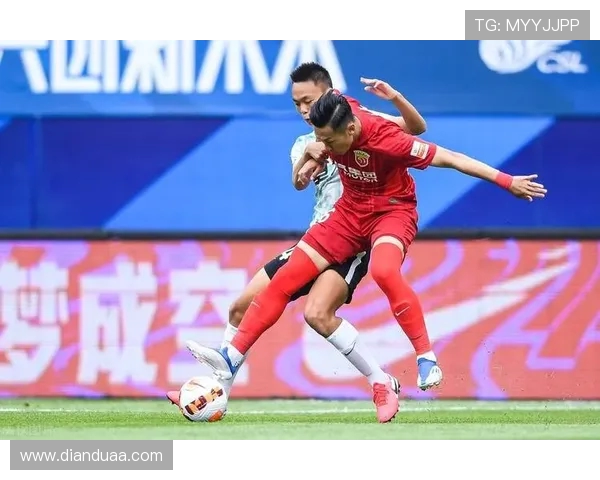 深圳足球队心理素质引发热议球迷与专家各执己见探讨争议原因