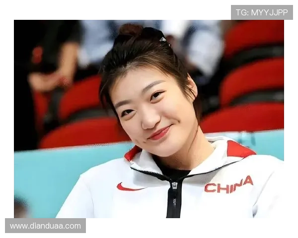 女篮明星李梦挑战成年男子篮球赛展现巾帼不让须眉的风采与实力