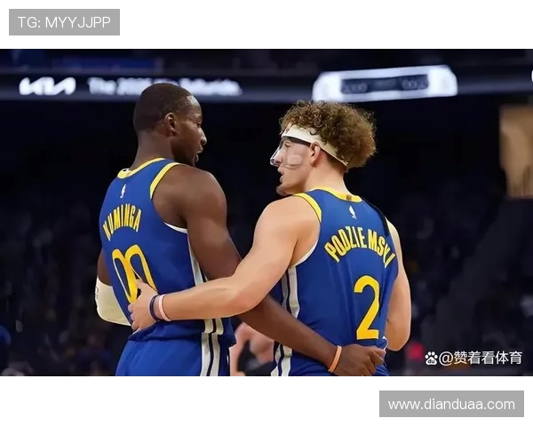 雷霆与勇士精彩对决长视频回顾全场精彩瞬间与战术分析
