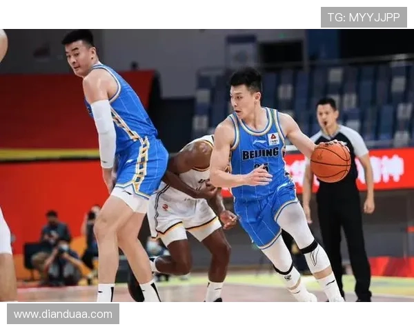 南京乒乓球队在邀请赛中以91分高居积分榜首位展现强大实力 南京乒乓球队在邀请赛中以91分高居积分榜首位展现强大实力