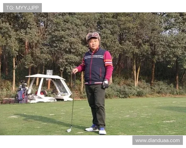 成都网球队实力揭秘：网球巨献背后的奋斗与荣耀