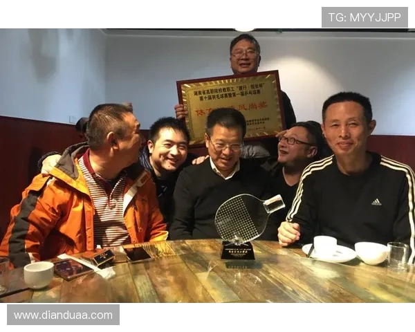 武汉羽毛球队与北京羽毛球队赛后技术分析与战术复盘探讨 武汉羽毛球队与北京羽毛球队赛后技术分析与战术复盘探讨